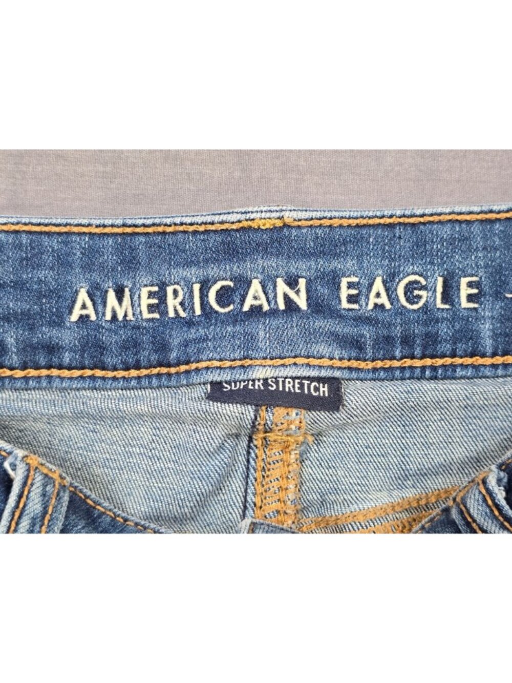 American Eagle Hi Rise Shortie Denim Shorts 4 Super Stretch Frayed Hem Distresse - Picture 2 of 5